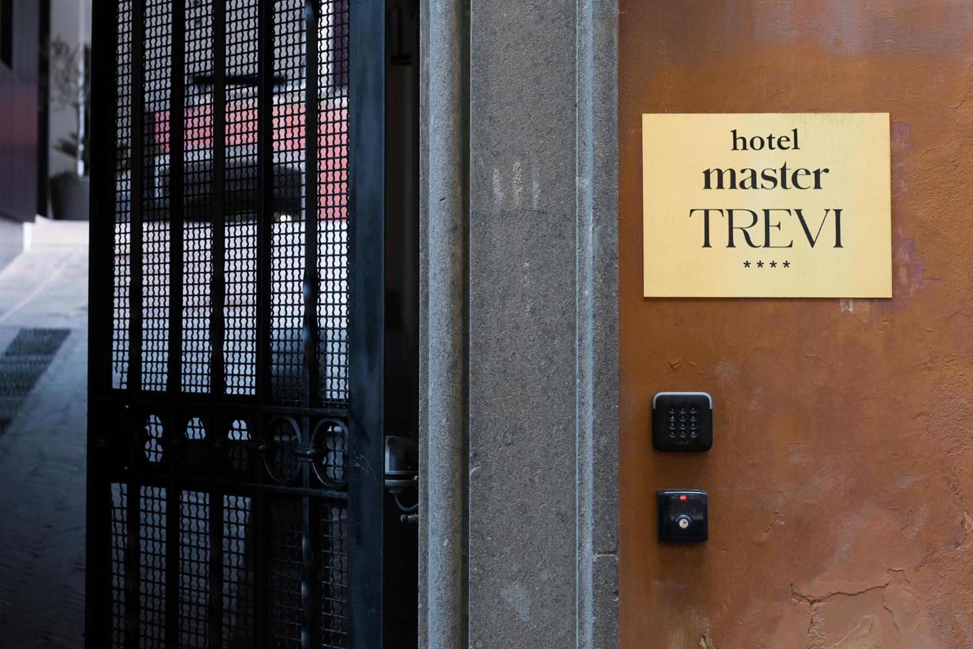Master Trevi Aparthotel Rome Bagian luar foto